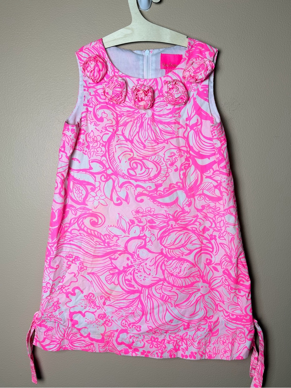 Lilly Pulitzer Little Lilly Classic Shift Dress Girls Sz 5 Pink Rosette Neckline